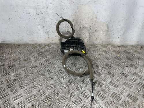 CERRADURA PUERTA DELANTERA IZQUIERDA 