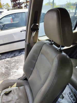 CINTURON SEGURIDAD DELANTERO DERECHO