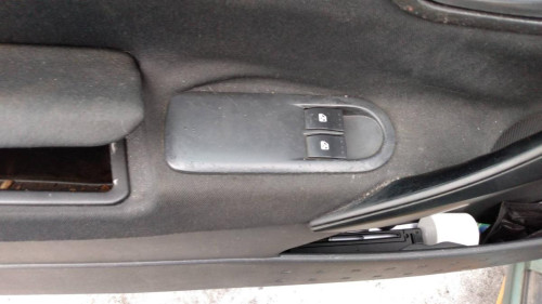  RENAULT MEGANE II BERLINA 3P 