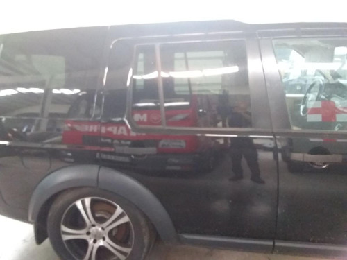 PUERTA TRASERA DERECHA LAND ROVER DISCOVERY 