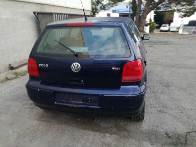 VOLKSWAGEN POLO III BERLINA (6N2)