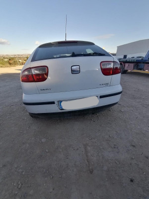 SEAT LEON (1M1)