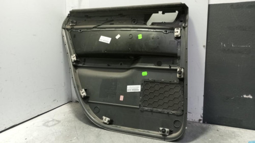GUARNECIDO PUERTA TRASERA DERECHA Volkswagen POLO IV (9N1) 