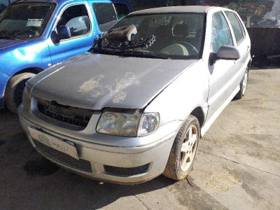 VOLKSWAGEN POLO III BERLINA (6N2)