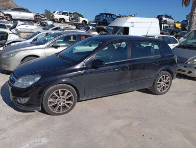 OPEL ASTRA H BERLINA