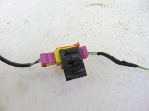  PRETENSOR AIRBAG DERECHO OPEL VECTRA C BERLINA 
