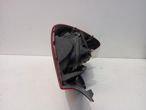 PILOTO TRASERO DERECHO Opel CORSA D 
