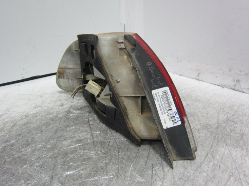  PILOTO TRASERO DERECHO 