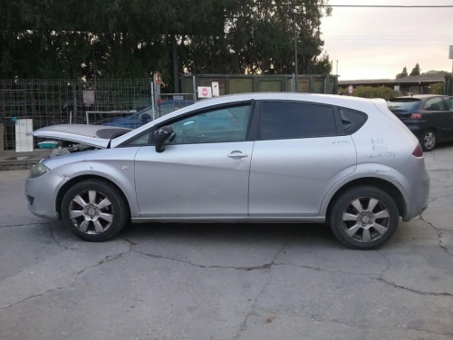  SEAT LEON (1P1) 