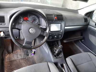 VOLKSWAGEN GOLF V (1K1)(10.2003)