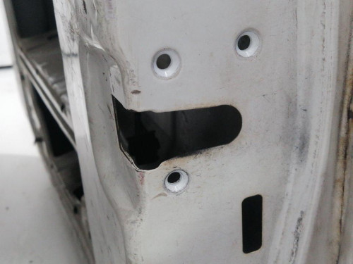  PUERTA TRASERA DERECHA MERCEDES-BENZ SPRINTER II FURGÓN 