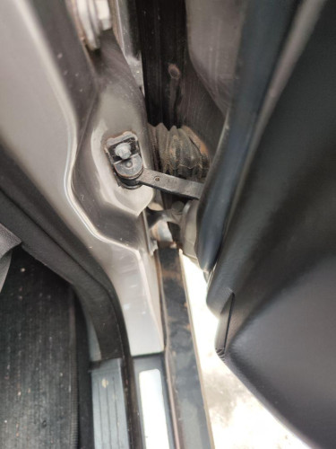 RETENEDOR PUERTA Mercedes-Benz CLASE C (BM 203) BERLINA 