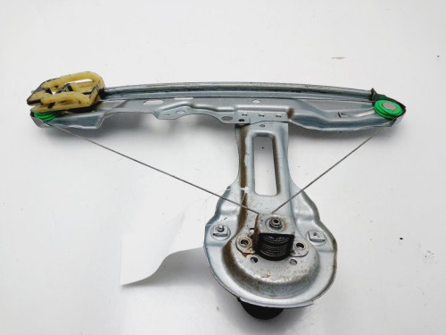 ELEVALUNAS TRASERO IZQUIERDO Ford FOCUS BERLINA (CB8) 