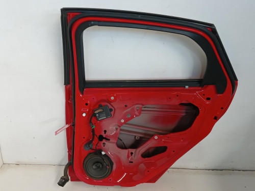 PUERTA TRASERA DERECHA Ford FOCUS BERLINA (CEW) 