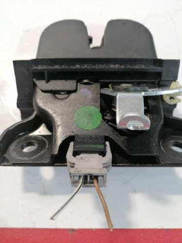  CERRADURA MALETERO / PORTON AUDI A3 (8L) 