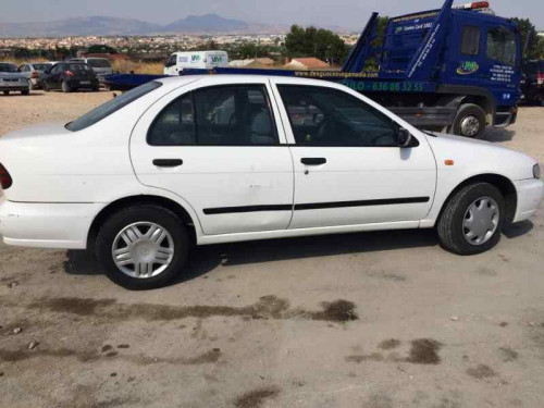 NISSAN ALMERA (N15) — vehículo donante para recambios 