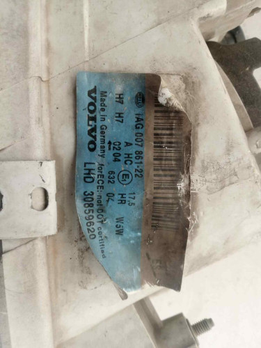 FARO DERECHO Volvo S40 BERLINA 