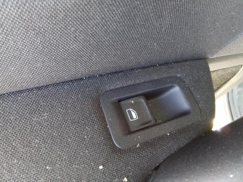 MANDO ELEVALUNAS TRASERO IZQUIERDO VOLKSWAGEN GOLF VII VARIANT (BA5) 