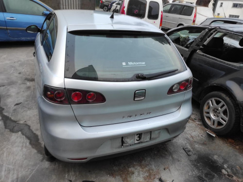 SEAT IBIZA (6L1) — vehículo donante para recambios 