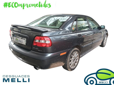 VOLVO S40 BERLINA
