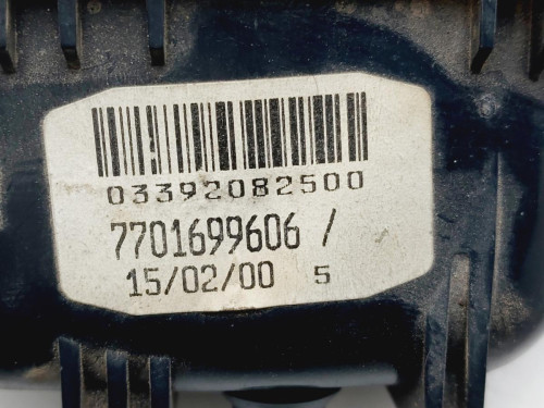 MANDO ELEVALUNAS TRASERO DERECHO Renault LAGUNA (B56) 