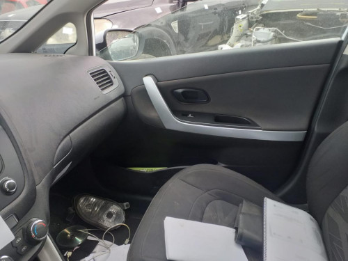 KIA CEED (JD) — vehículo donante para recambios 