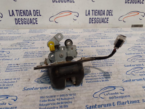 CERRADURA MALETERO / PORTON 