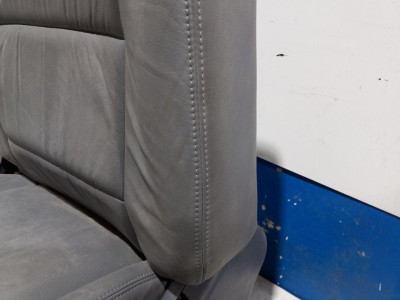 ASIENTO DELANTERO DERECHO