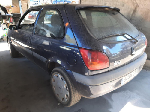  FORD FIESTA BERLINA (DX) 