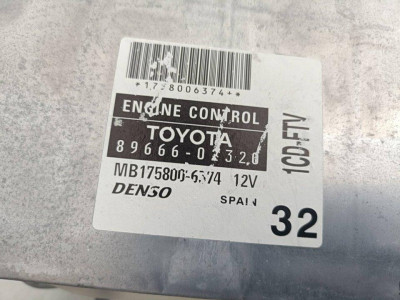 CENTRALITA MOTOR UCE, Toyota, COROLLA FAMILIAR (E12)