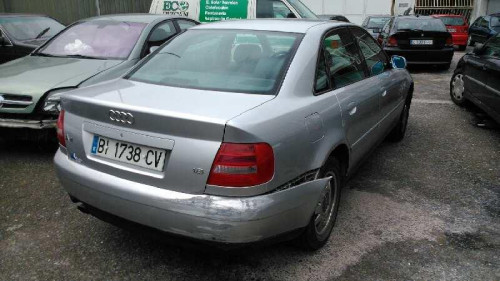  AUDI A4 BERLINA (B5) 