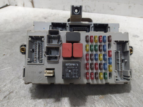 CAJA RELES / FUSIBLES Fiat II PUNTO (188) BERLINA 