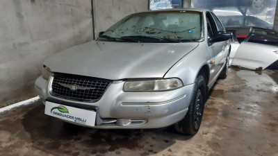 CHRYSLER STRATUS JA BERLINA