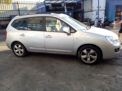  KIA CARENS (UN) 