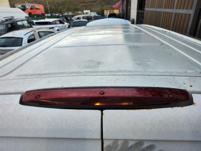 LUZ CENTRAL DE FRENO