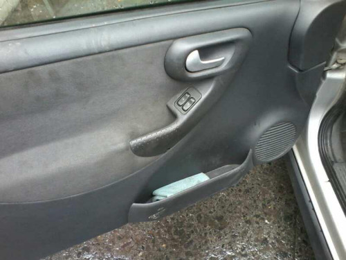  OPEL CORSA C 