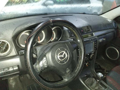 MAZDA 3 BERLINA (BK)