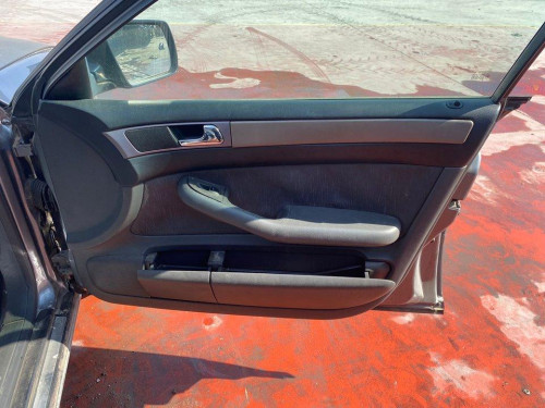  AUDI A6 BERLINA (4B2) 