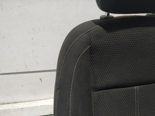  ASIENTO DELANTERO DERECHO 