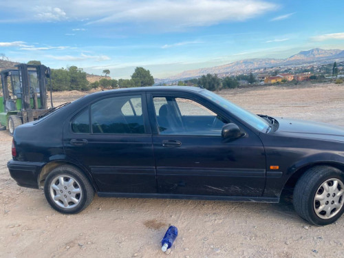 HONDA CIVIC 5 PUERTAS (MA/MB) — Donor Vehicle for Used Parts 