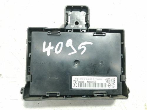  CAJA RELES / FUSIBLES RENAULT CLIO III 