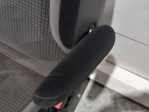  ASIENTO DELANTERO DERECHO Citroen BERLINGO FURGÓN 