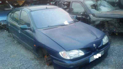 RENAULT MEGANE I BERL./ BERL. CON PORTÓN (BA0)