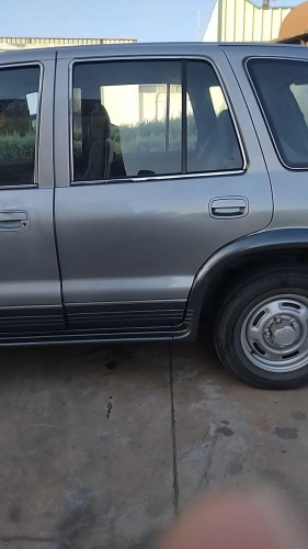 PUERTA TRASERA IZQUIERDA Kia Sportage (1994->) Kia Sportage (1994->) 