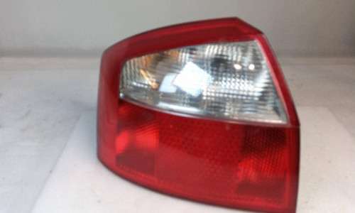  PILOTO TRASERO IZQUIERDO AUDI A4 BERLINA (8E) 