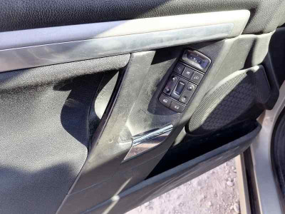 OPEL VECTRA C BERLINA