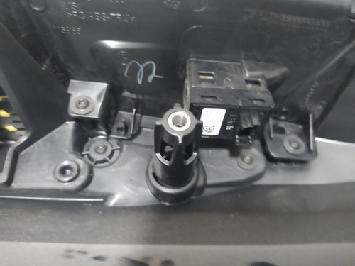 MANDO ELEVALUNAS TRASERO DERECHO BMW SERIE X3 (G01) 
