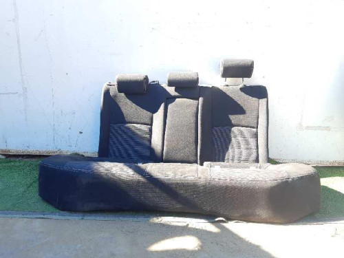 ASIENTOS TRASEROS TOYOTA AVENSIS (T27) 