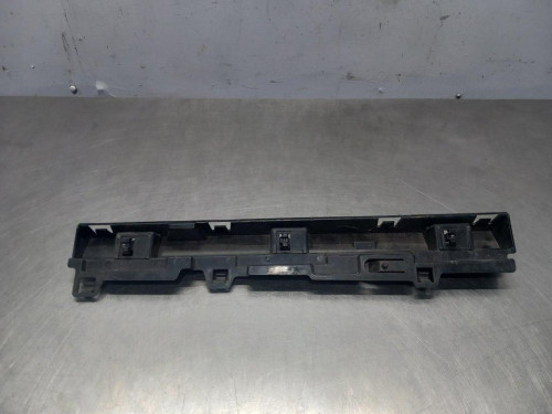 SOPORTE PARAGOLPES DELANTERO BMW SERIE 3 BERLINA (F30) 