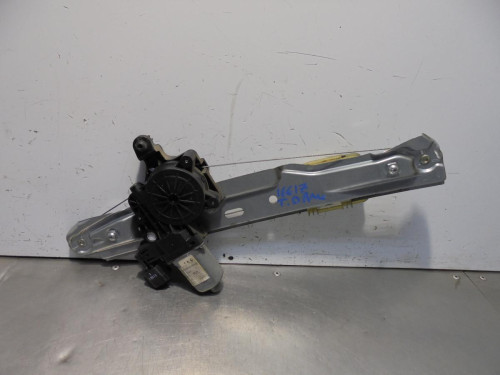 ELEVALUNAS TRASERO DERECHO Ford C-MAX (CB7) 